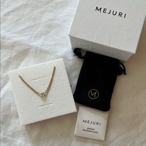 Mejuri ROUND LAB GROWN SAPPHIRE BRACELET